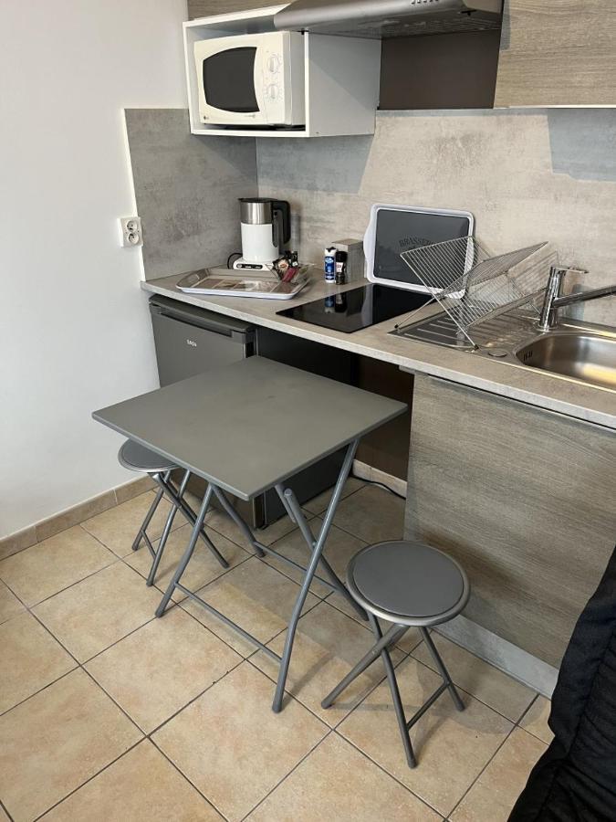 Studio Meuble Bussy-Saint-Georges Ngoại thất bức ảnh