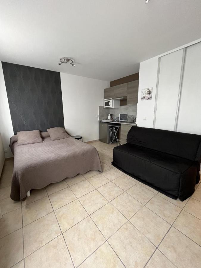 Studio Meuble Bussy-Saint-Georges Ngoại thất bức ảnh